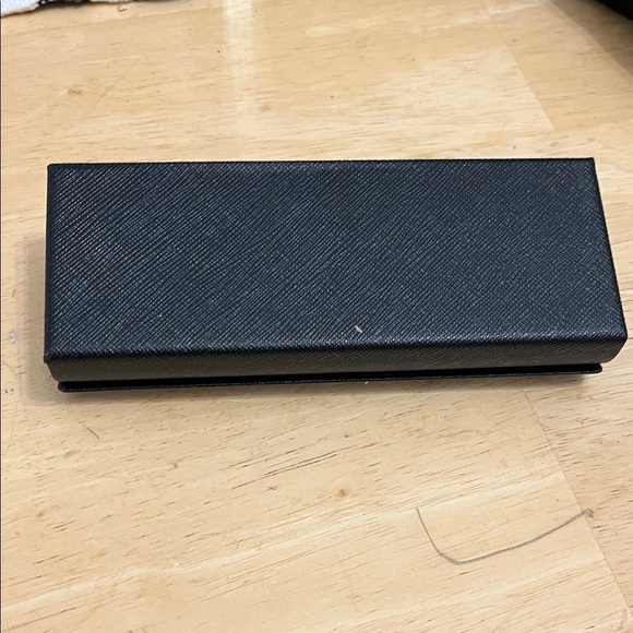 Prada Textured Black‎ Eyewear HardCase main image 2